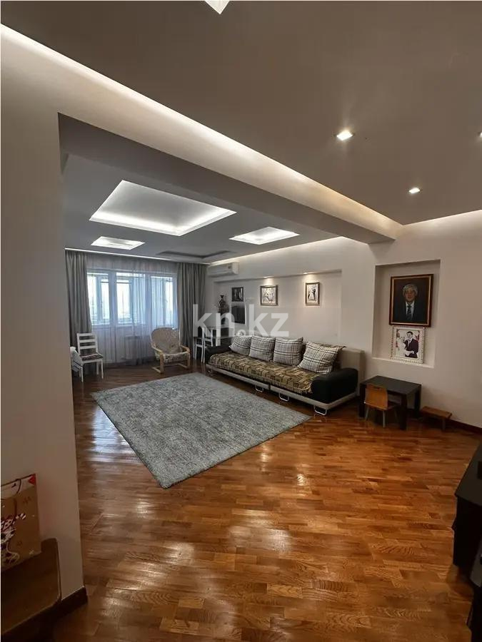 Продажа 3-комнатной квартиры, 120 м², ул. Жазылбека, дом  20 в Алматы