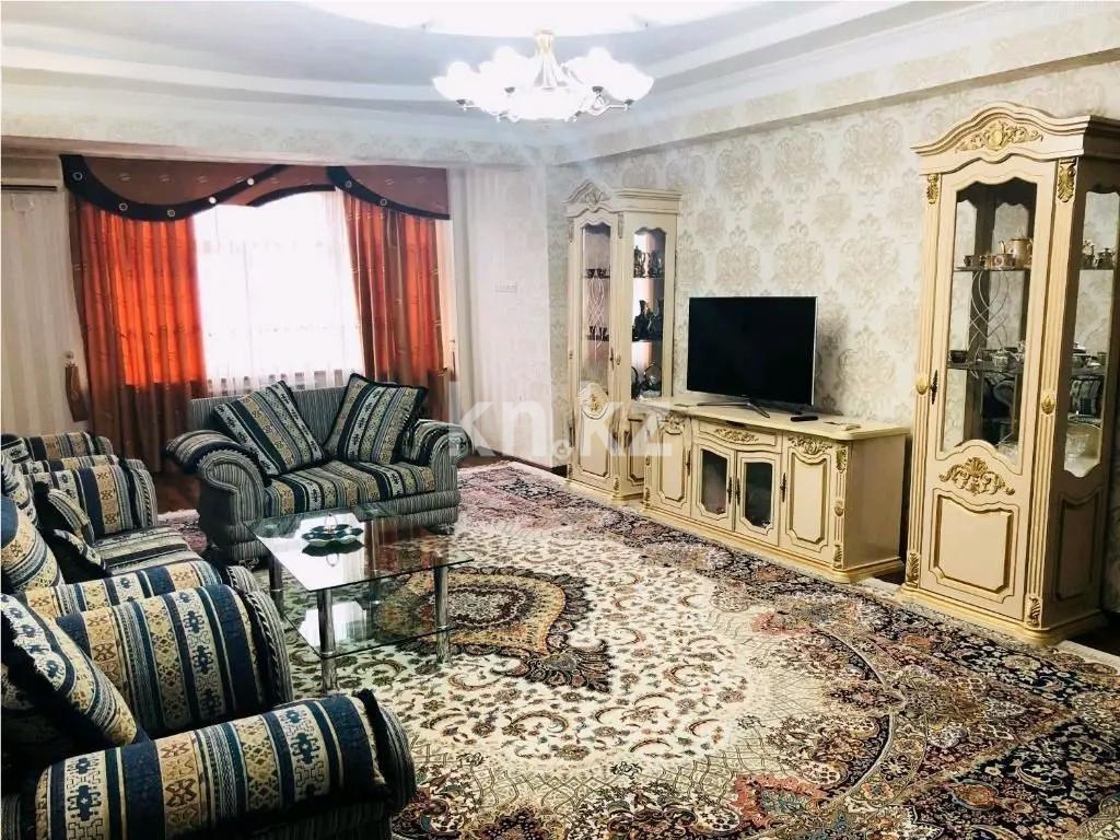Продажа 2-комнатной квартиры, 60 м², ул. Сауран, дом  3/1 в Астане