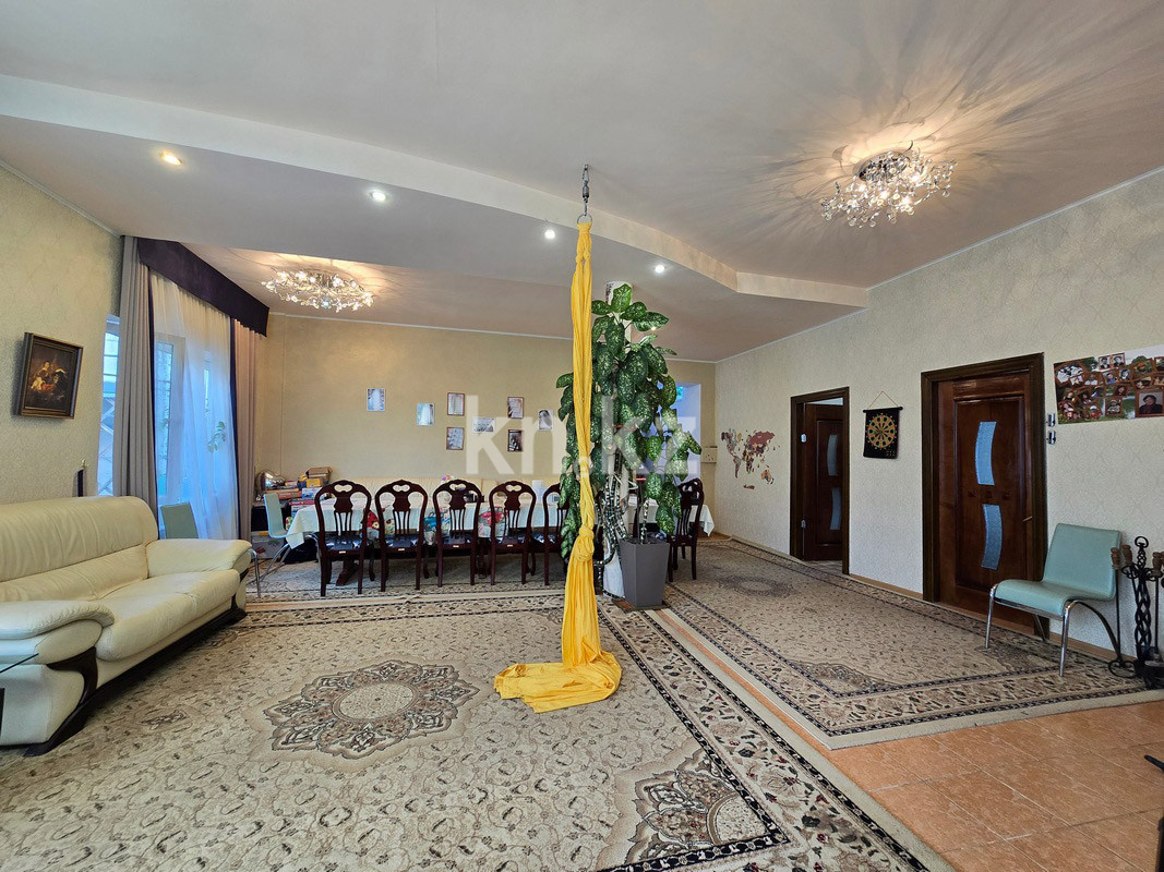 Продажа 5-комнатного дома, 209 м², ул. Ладушкина, дом  173 в Алматы - фото 25