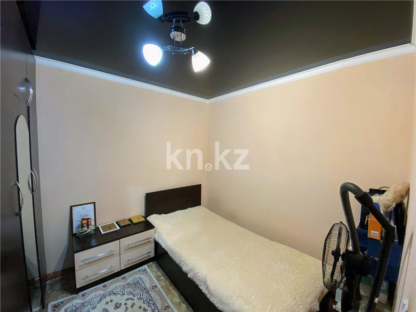 Продажа 3-комнатной квартиры, 48 м², мкр-н 13 в Караганде - фото 4