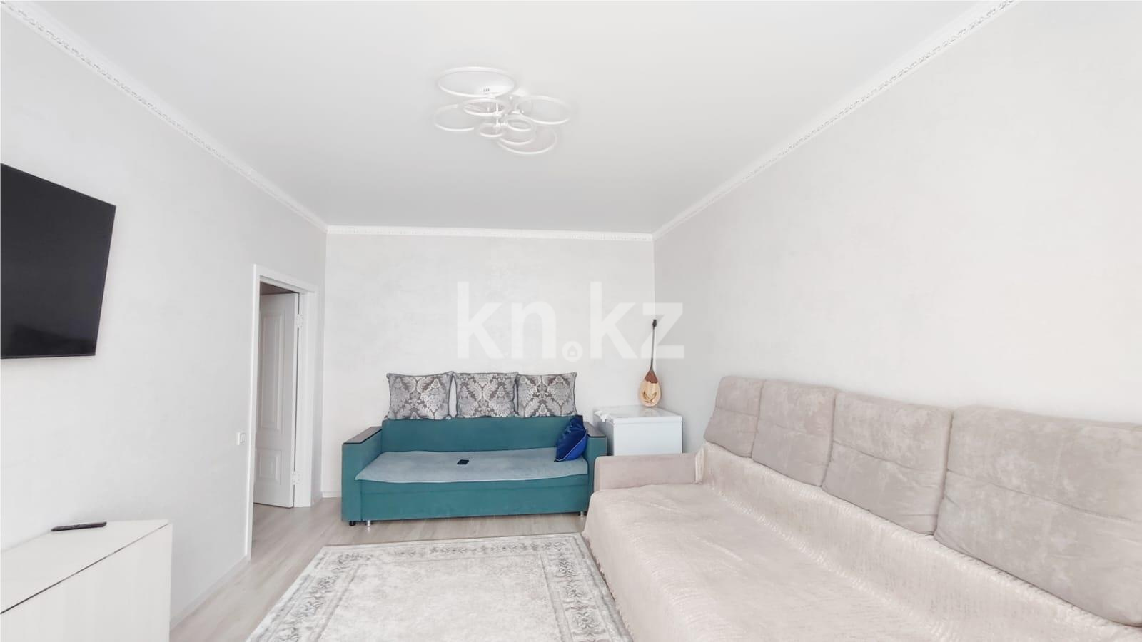 Продажа 2-комнатной квартиры, 60 м², 067 учетный квартал в Караганде - фото 3