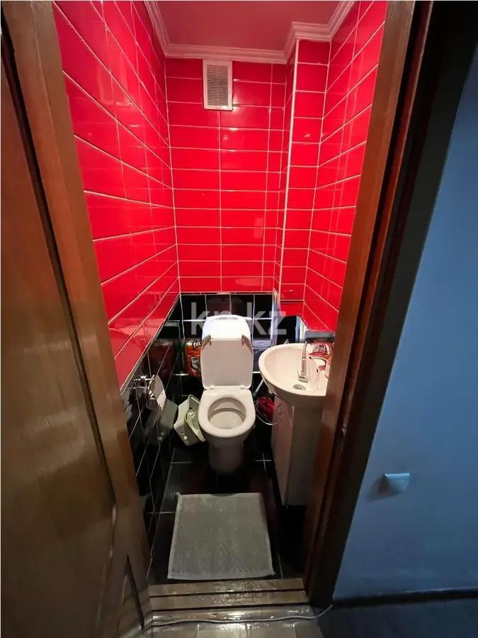 Продажа 4-комнатной квартиры, 82.2 м², пр. Достык, дом  44 в Алматы - фото 4