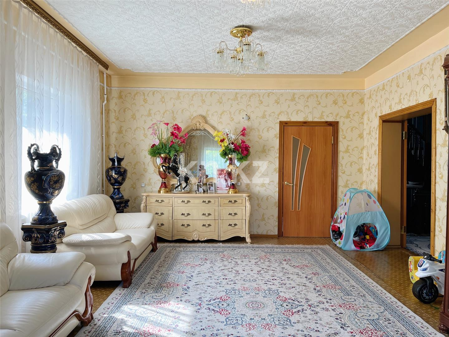 Продажа 5-комнатного дома, 225 м², ул. Крупской в Темиртау - фото 2