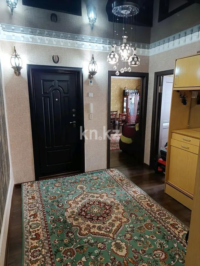 Продажа 3-комнатной квартиры, 64 м², мкр-н Гульдер-1 в Караганде - фото 6