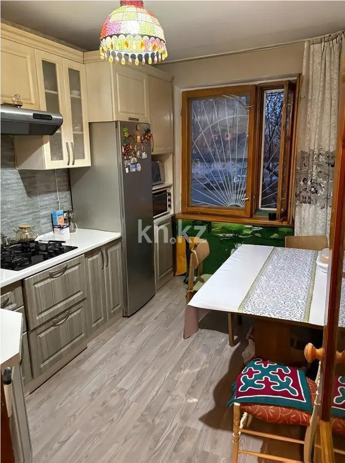 Продажа 3-комнатной квартиры, 67 м², пр. Абылай хана, дом  17 в Астане - фото 4