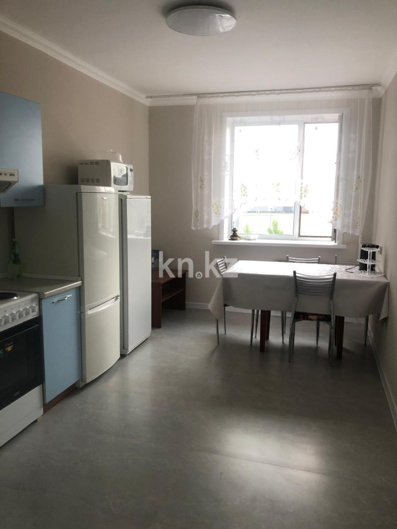 Аренда 2-комнатной квартиры, 70 м² в Астане