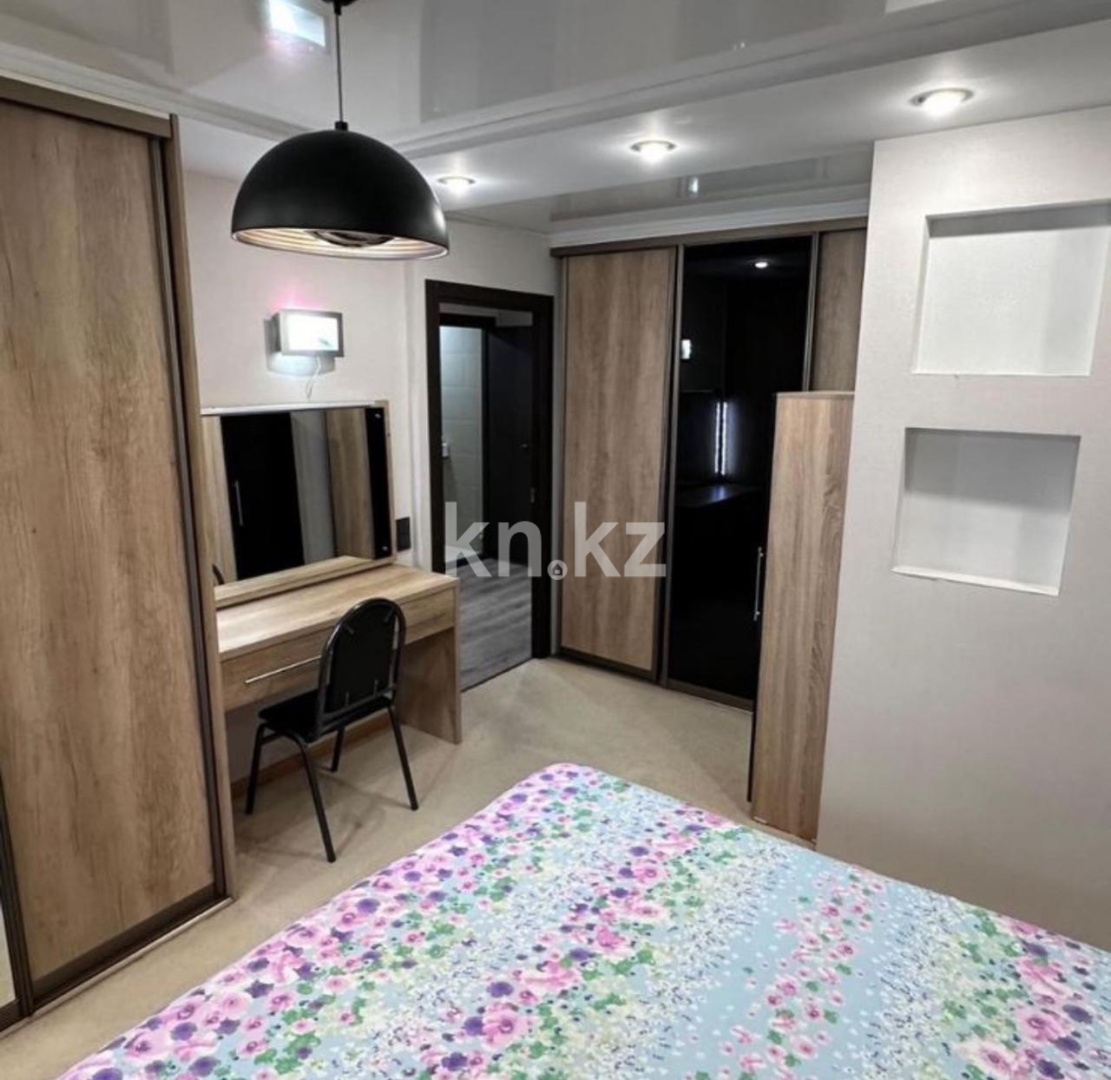 Аренда 3-комнатной квартиры посуточно, 88 м², ул. Набережная Славского, дом  48 в Усть-Каменогорске - фото 7