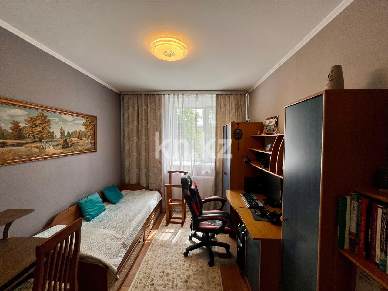 Продажа 3-комнатной квартиры, 61 м², ул. Маметовой в Караганде - фото 6