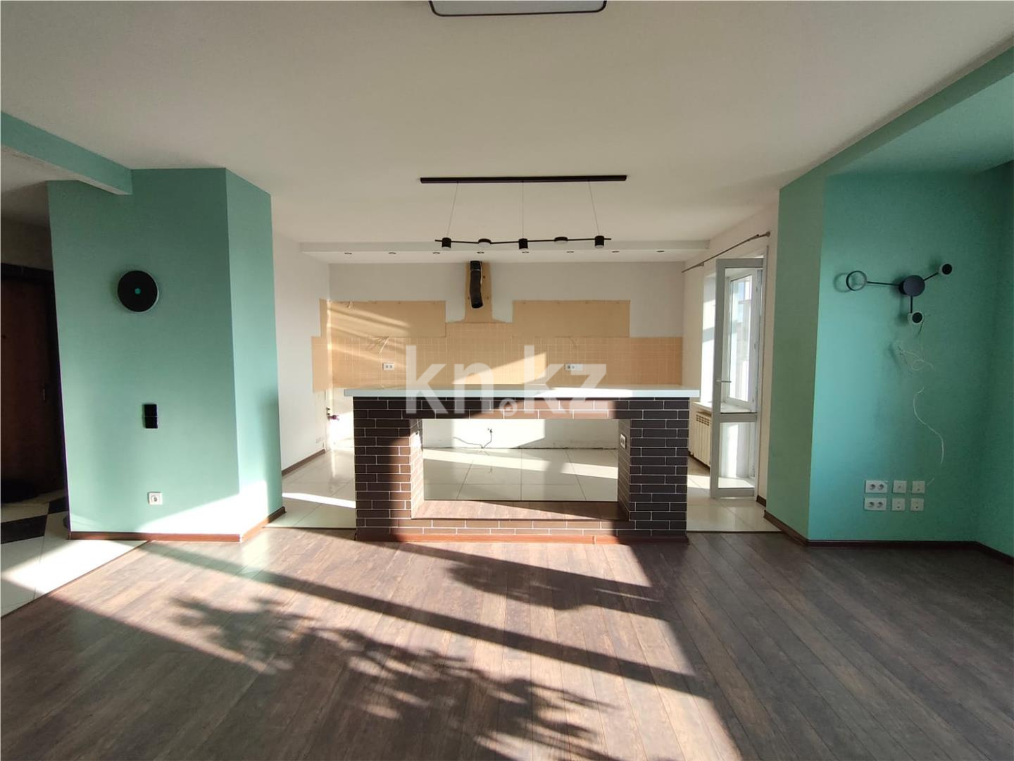 Продажа 2-комнатной квартиры, 79 м² в Караганде