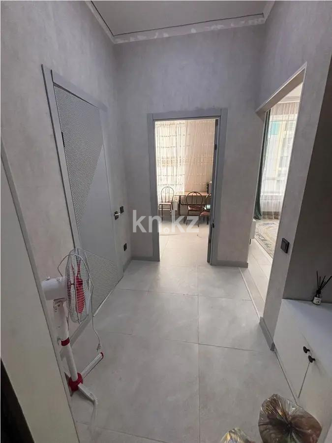 Продажа 1-комнатной квартиры, 38 м², ул. Айтматова, дом  77/6 в Астане - фото 4