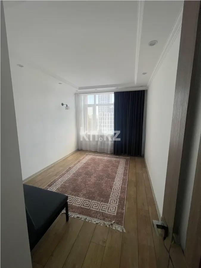 Продажа 2-комнатной квартиры, 56.7 м², пр. Кабанбай батыра, дом  49 в Астане