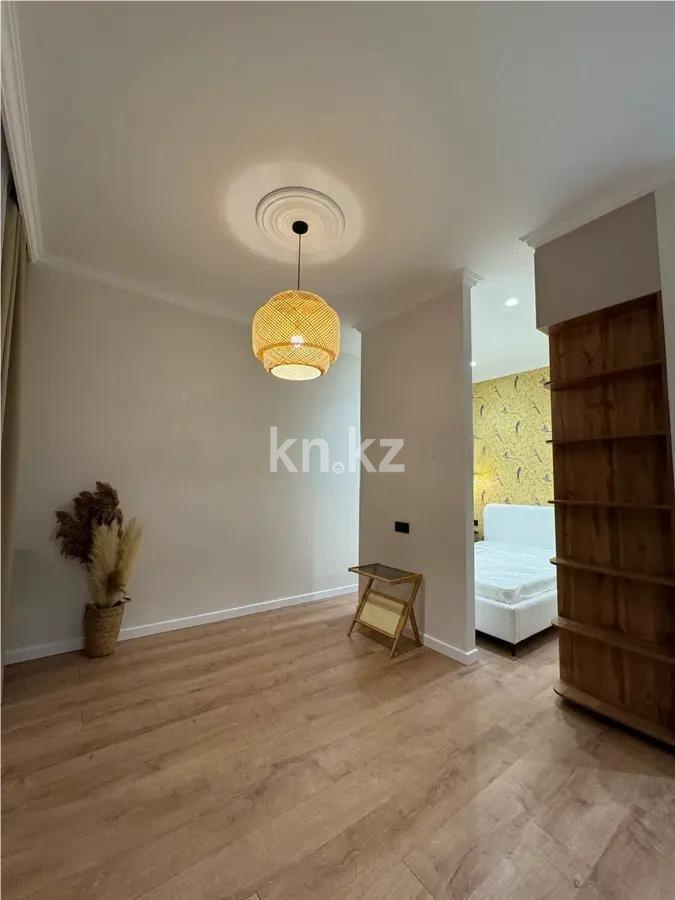 Продажа 1-комнатной квартиры, 36 м², пр. Туран, дом  52/2 в Астане - фото 2