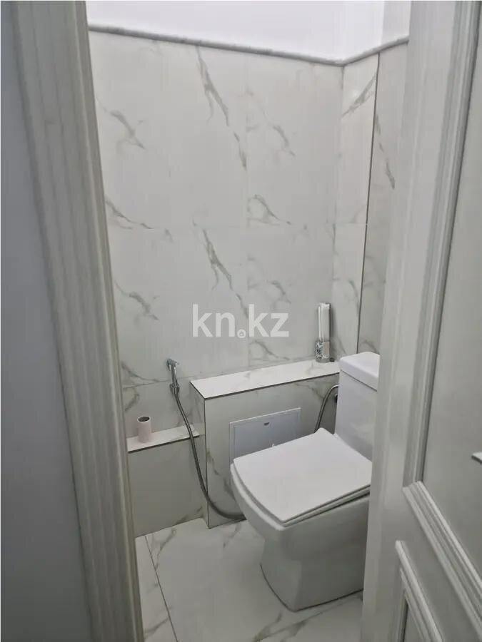 Продажа 2-комнатной квартиры, 60 м² в Алматы - фото 4