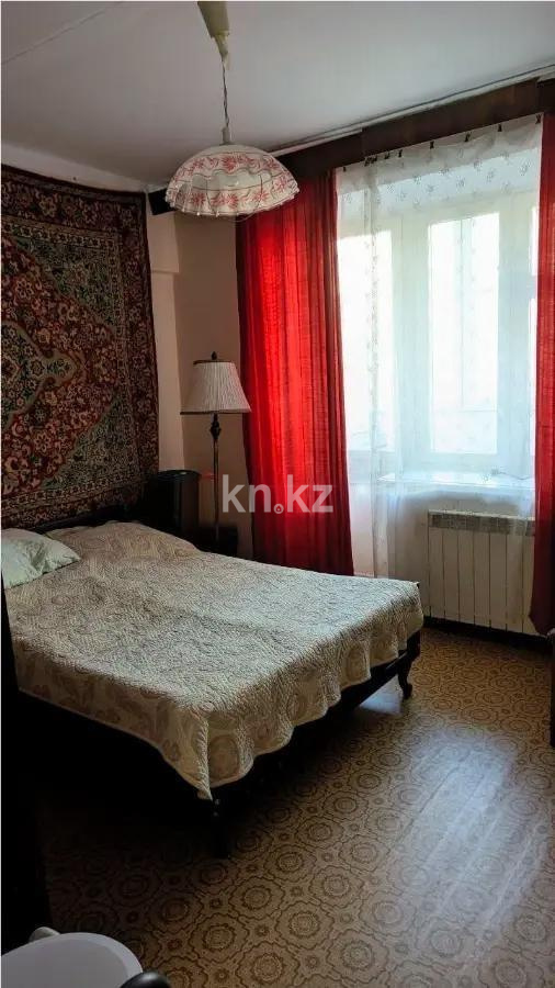 Продажа 2-комнатной квартиры, 50.2 м², ул. Валиханова, дом  124 в Алматы - фото 2