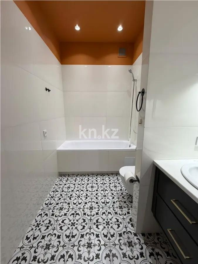 Продажа 3-комнатной квартиры, 65 м² в Астане - фото 4