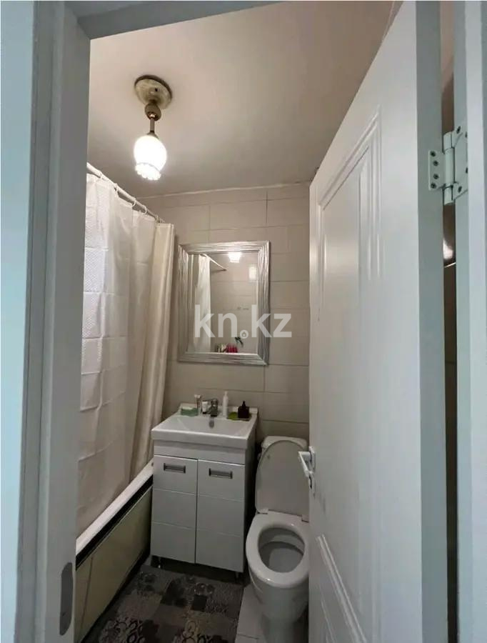 Продажа 3-комнатной квартиры, 60 м² в Алматы - фото 4