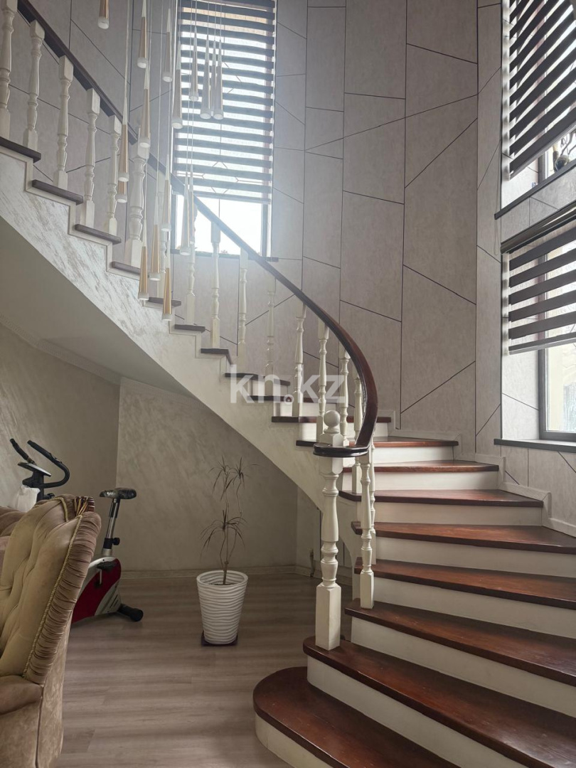 Продажа 5-комнатного дома, 220 м², ул. Маметовой, дом  57 в Алматы - фото 4