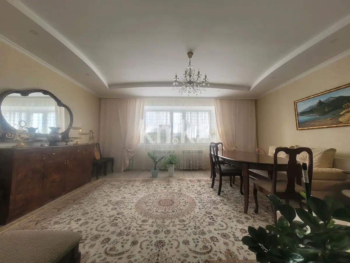 Продажа 2-комнатной квартиры, 92 м², 23-15 улица, дом  11 в Астане