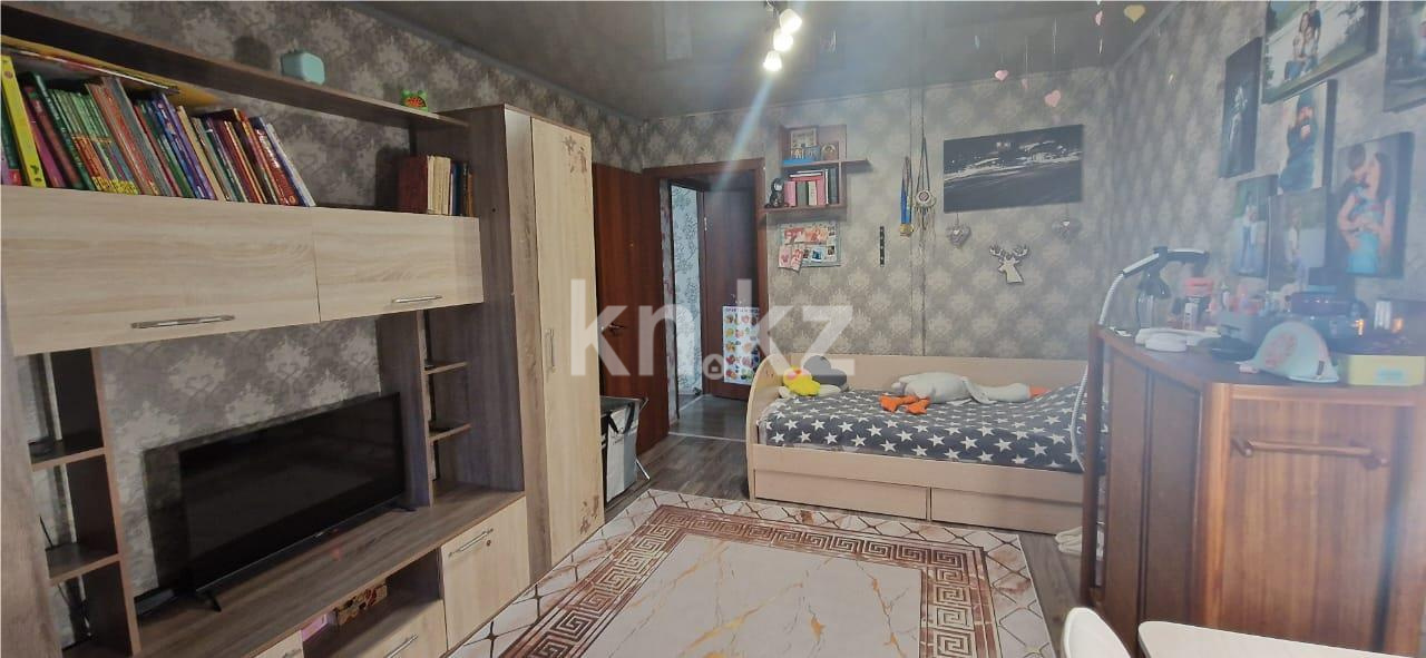 Продажа 2-комнатной квартиры, 51 м², пр. Строителей в Караганде - фото 4
