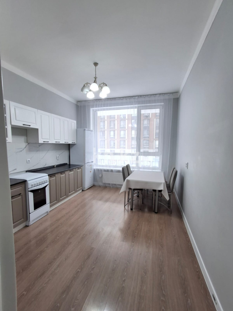 Продажа 4-комнатной квартиры, 130 м² в Астане - фото 5