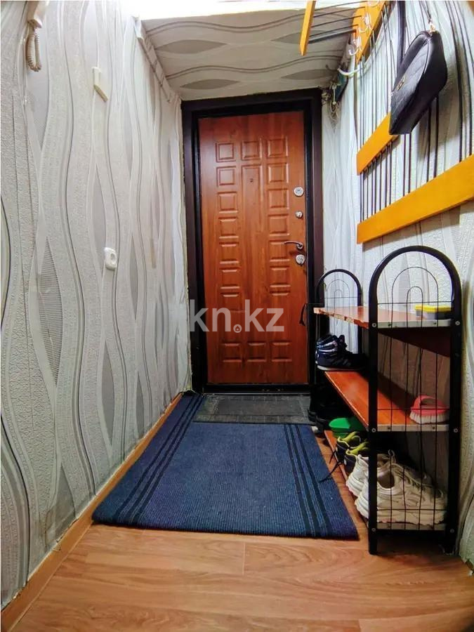 Продажа 2-комнатной квартиры, 45 м², мкр-н 18, дом  2 в Караганде - фото 6