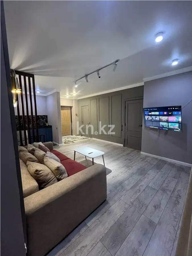 Продажа 2-комнатной квартиры, 45 м², ул. Момышулы, дом  24 в Караганде - фото 2