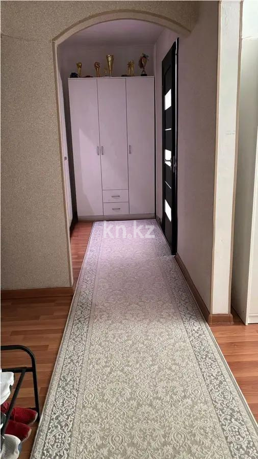 Продажа 4-комнатной квартиры, 76 м², 9 мкр., дом  21 в Алматы - фото 7