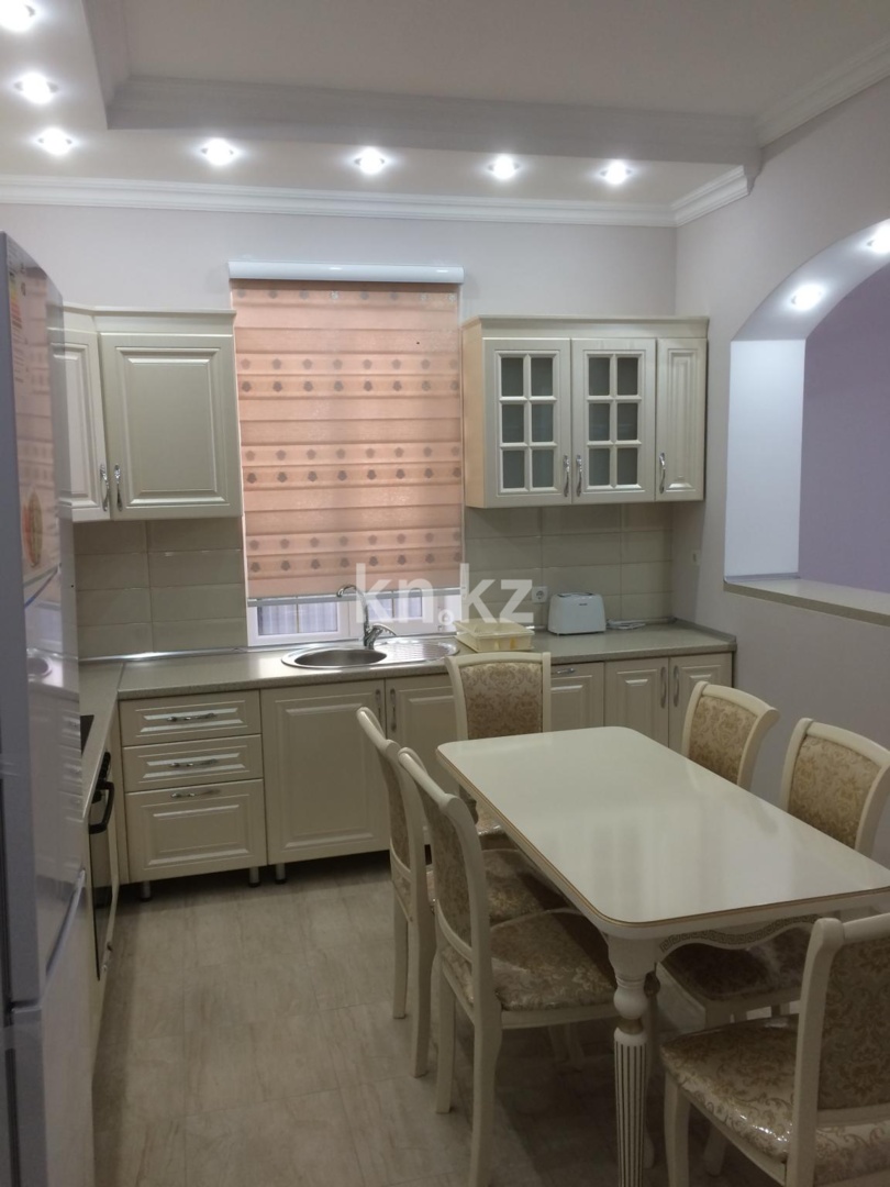 Аренда 2-комнатной квартиры, 87 м² в Атырау