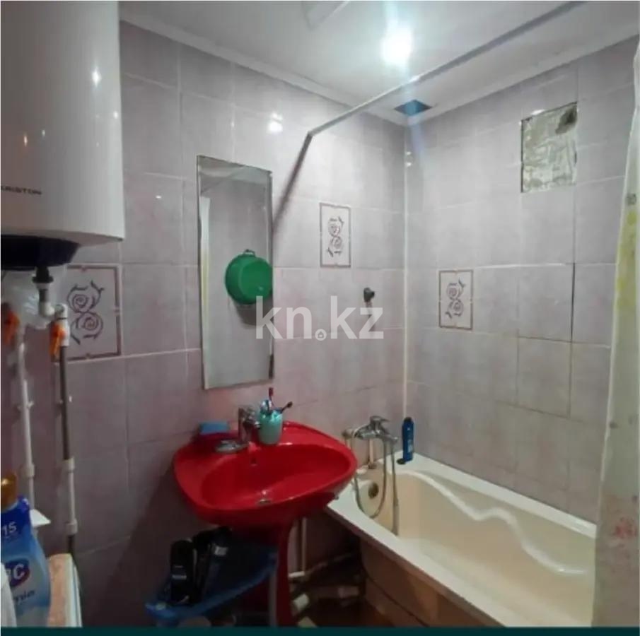 Продажа 3-комнатной квартиры, 62 м², 3 мкр-н, дом  7 в Абае - фото 5