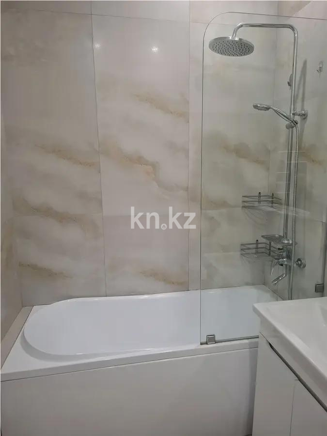 Продажа 3-комнатной квартиры, 92.3 м², ул. Райымбек батыра, дом  54 в Астане - фото 6