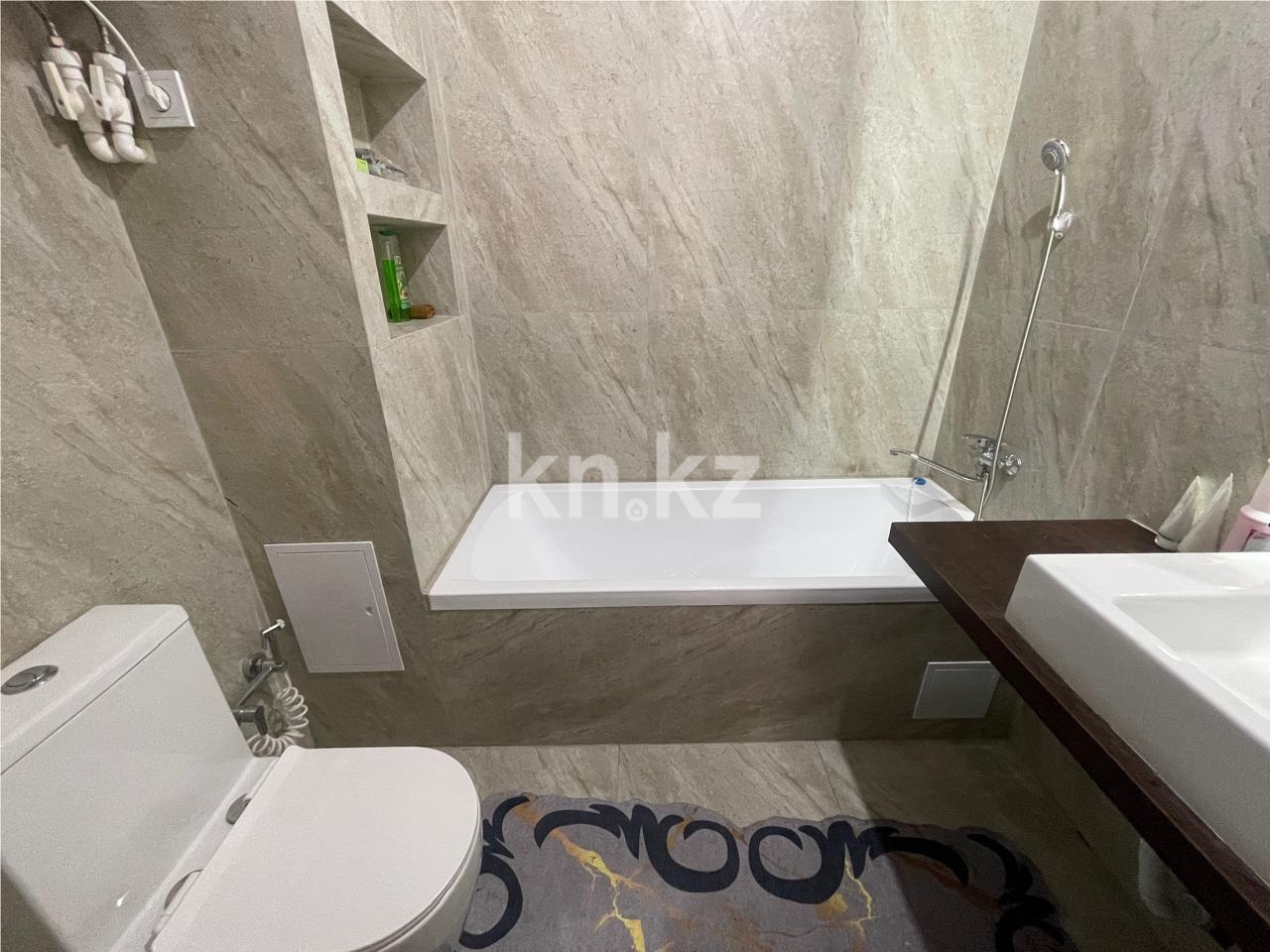 Продажа 4-комнатной квартиры, 115 м² в Караганде - фото 8
