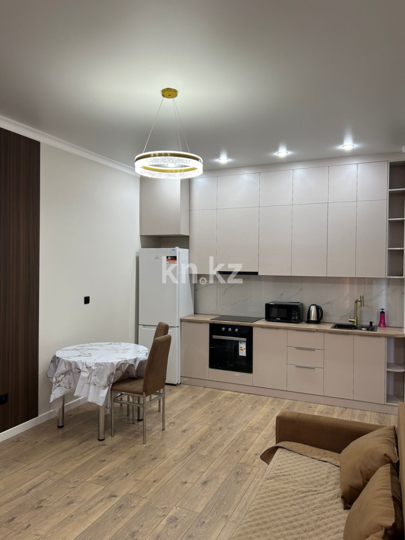 Аренда 2-комнатной квартиры посуточно, 45 м², Е36, дом  9/2 в Астане - фото 7