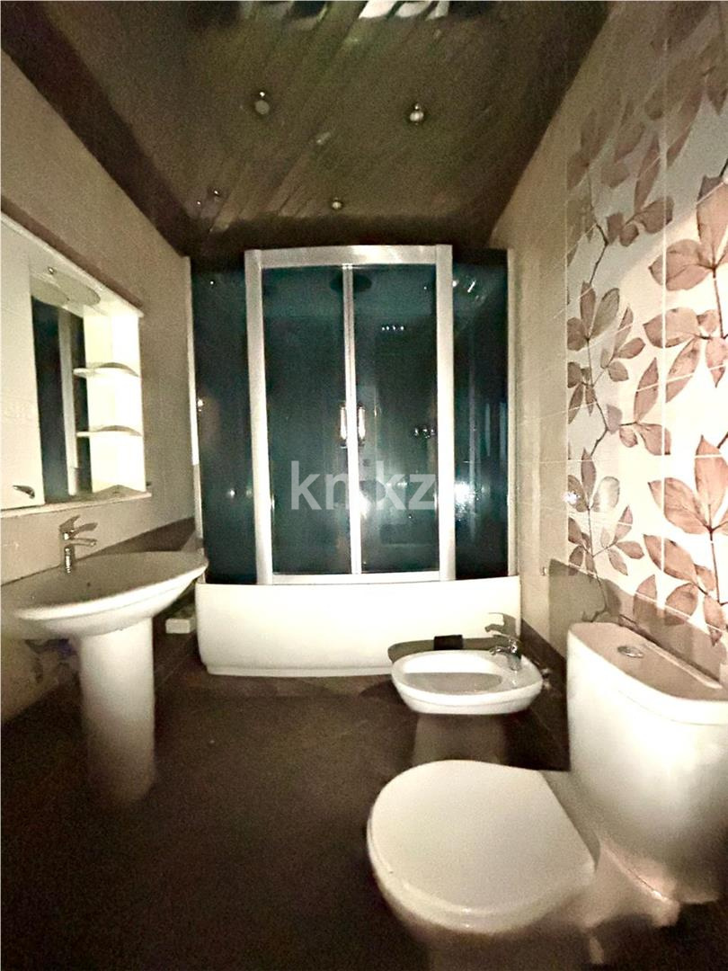 Продажа 4-комнатной квартиры, 191.7 м², ул. Мамбетова в Астане - фото 21