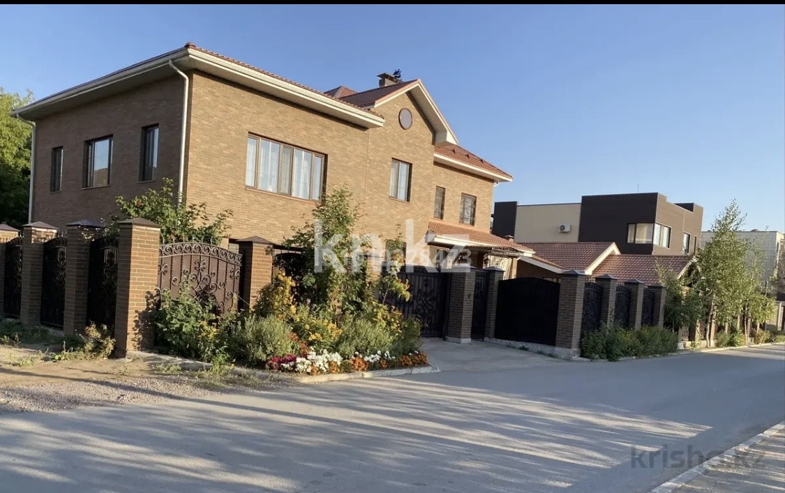 Продажа 9-комнатного дома, 375 м² в Караганде - фото 10