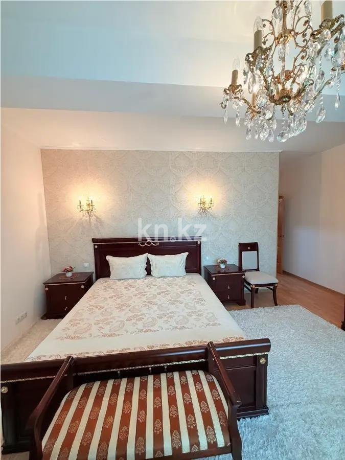 Продажа 3-комнатной квартиры, 130 м², ул. Достык, дом  5 в Астане - фото 2
