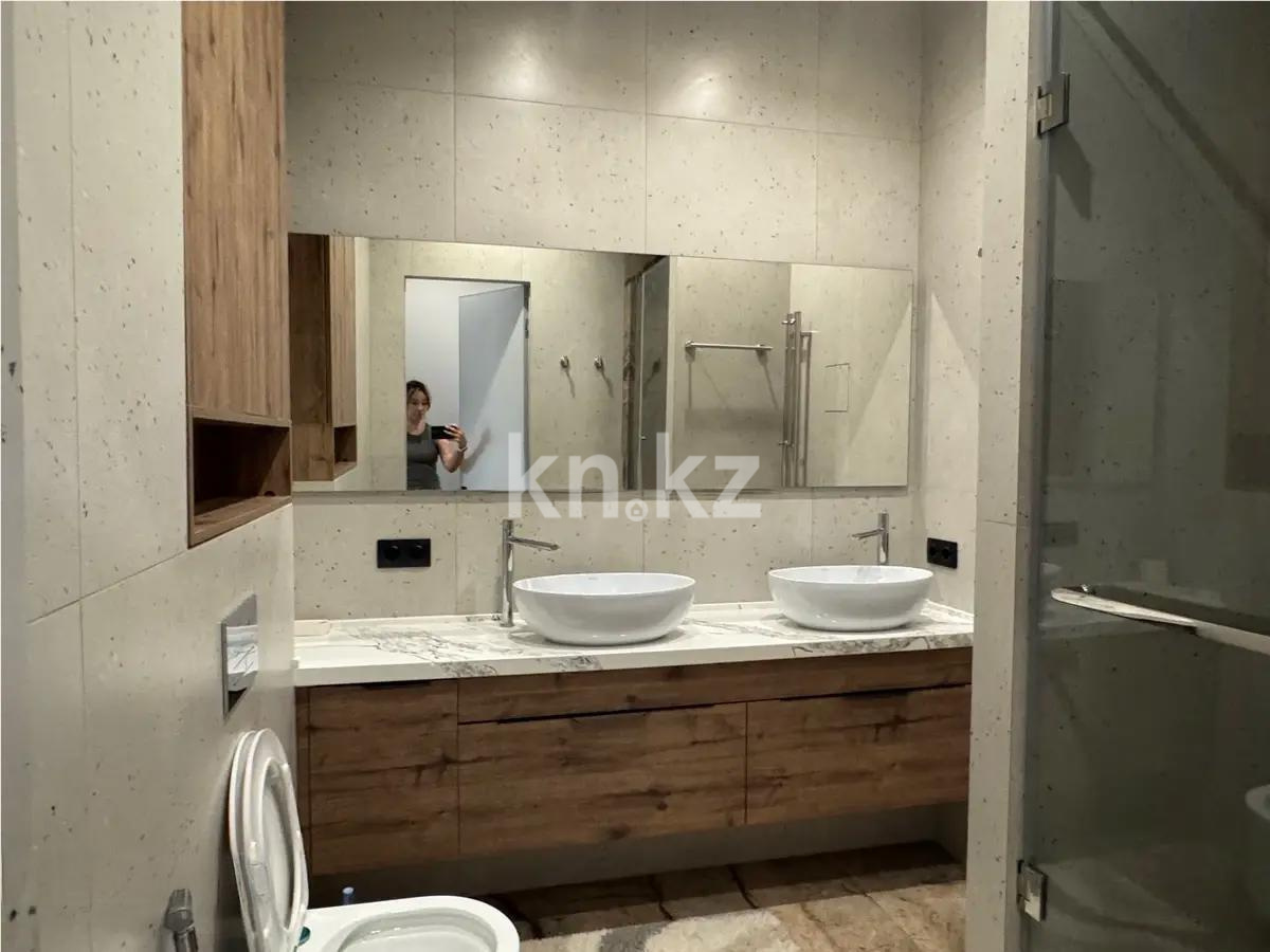 Продажа 4-комнатной квартиры, 144 м² в Алматы