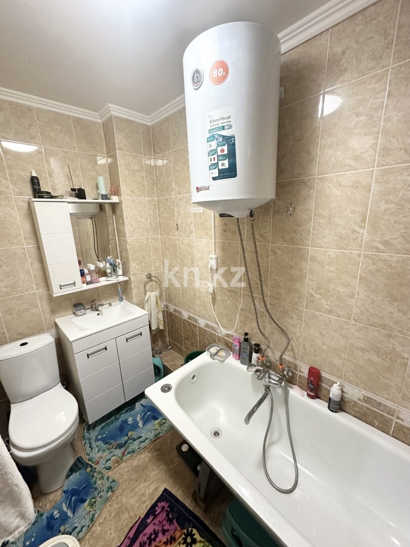 Продажа 4-комнатной квартиры, 76 м² в Караганде - фото 15