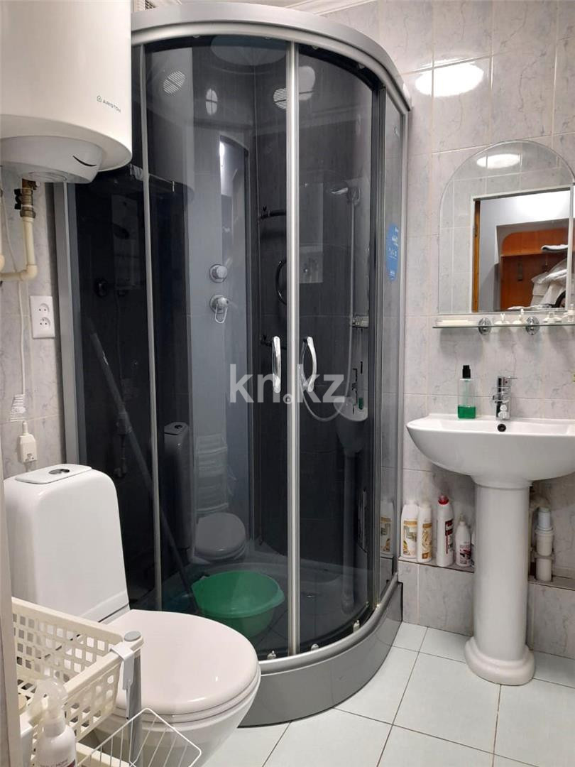 Продажа 2-комнатной квартиры, 44 м², ул. Лободы в Караганде - фото 9