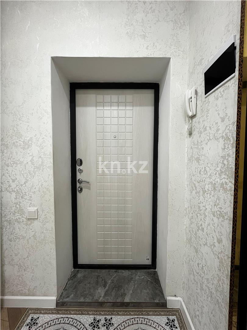 Продажа 2-комнатной квартиры, 65 м², мкр-н Голубые Пруды в Караганде - фото 10