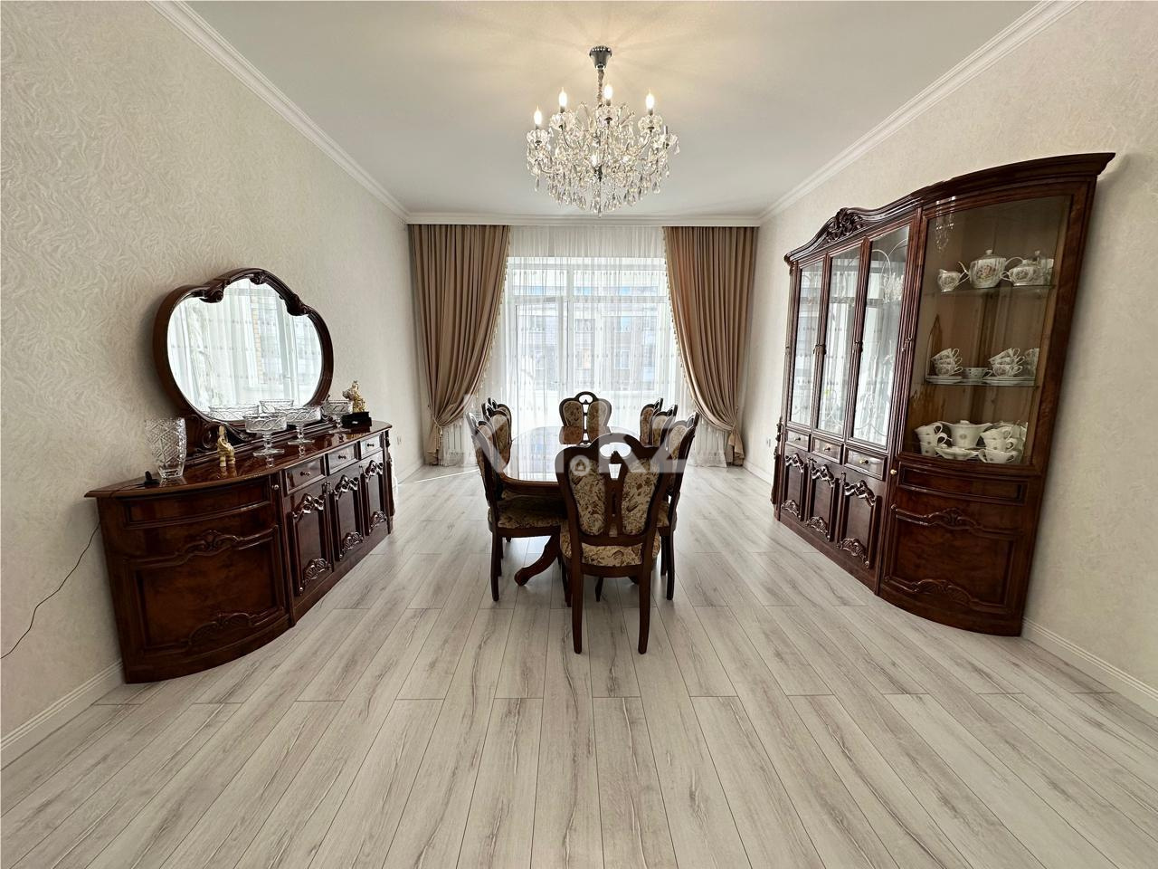 Продажа 4-комнатной квартиры, 124 м², ул. Таттимбета в Караганде - фото 3