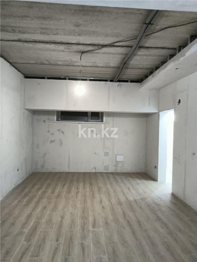 Продажа 5-комнатной квартиры, 132 м², мкр-н Алтын Арка в Караганде - фото 9