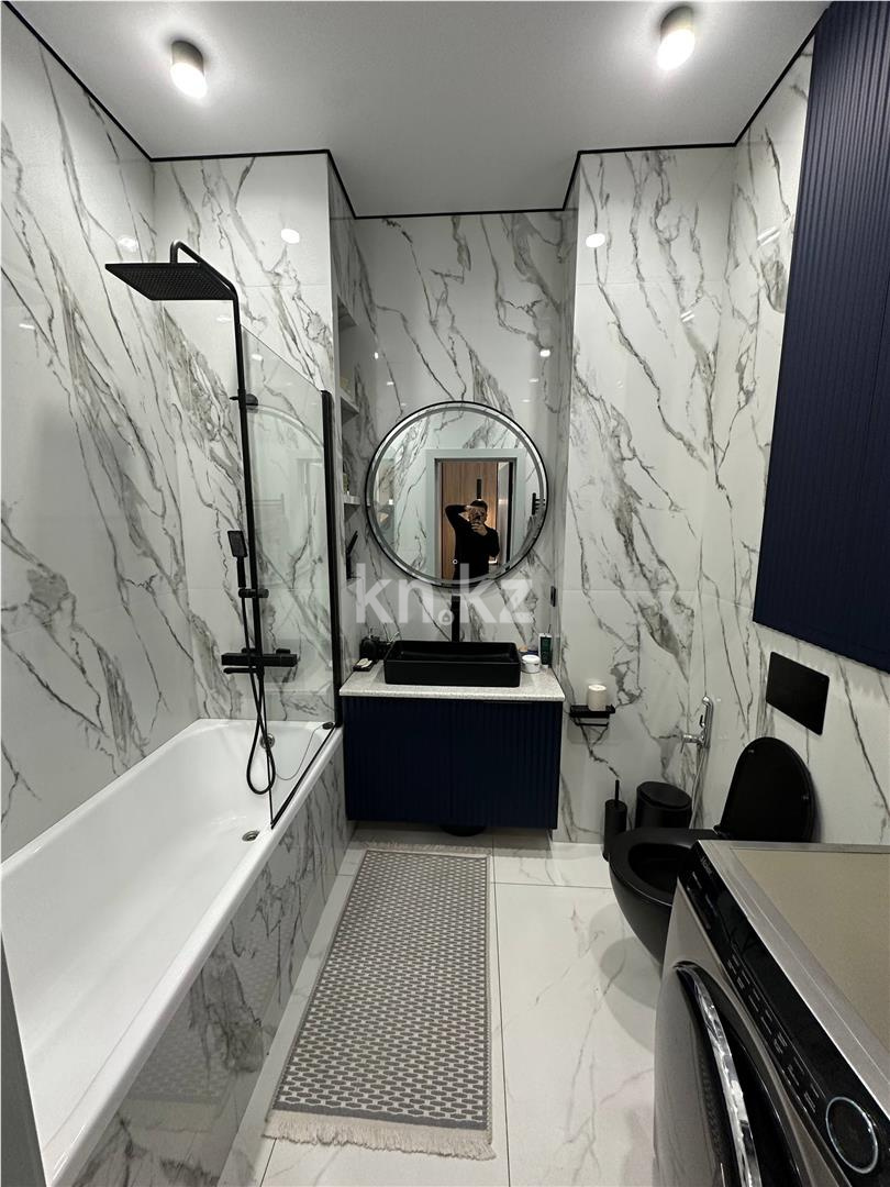 Продажа 2-комнатной квартиры, 64 м², пр. Строителей, дом  28/5 блок А в Караганде - фото 4