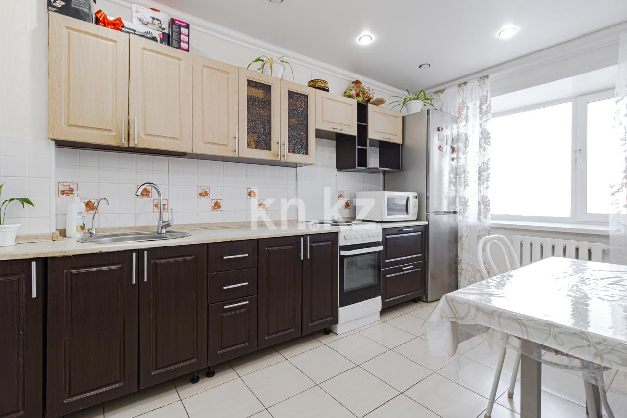 Продажа 3-комнатной квартиры, 65 м², ул. Косшыгулулы, дом  11 в Астане - фото 6