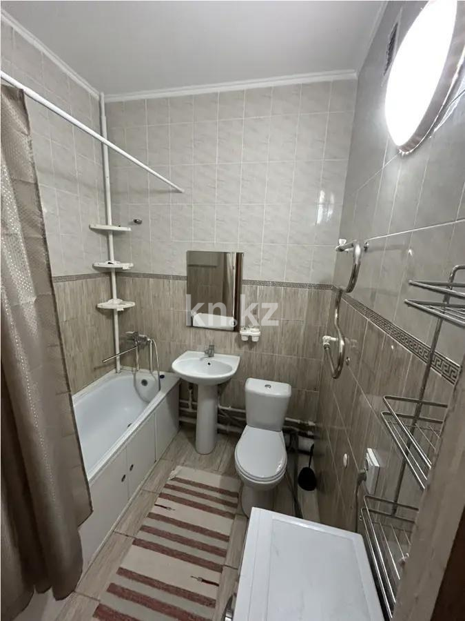 Продажа 2-комнатной квартиры, 76 м², пр. Гагарина, дом  133/8 в Алматы - фото 3