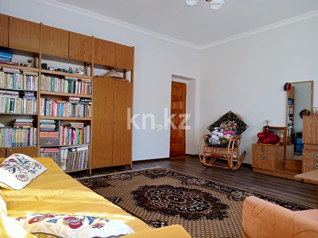 Продажа 5-комнатного дома, 274.6 м², ул. Доскея в Караганде - фото 5