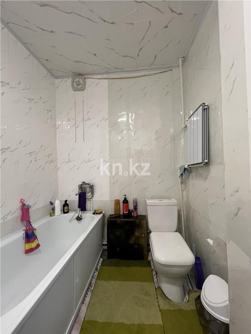 Продажа 4-комнатной квартиры, 65 м², 6 мкр. в Темиртау - фото 12