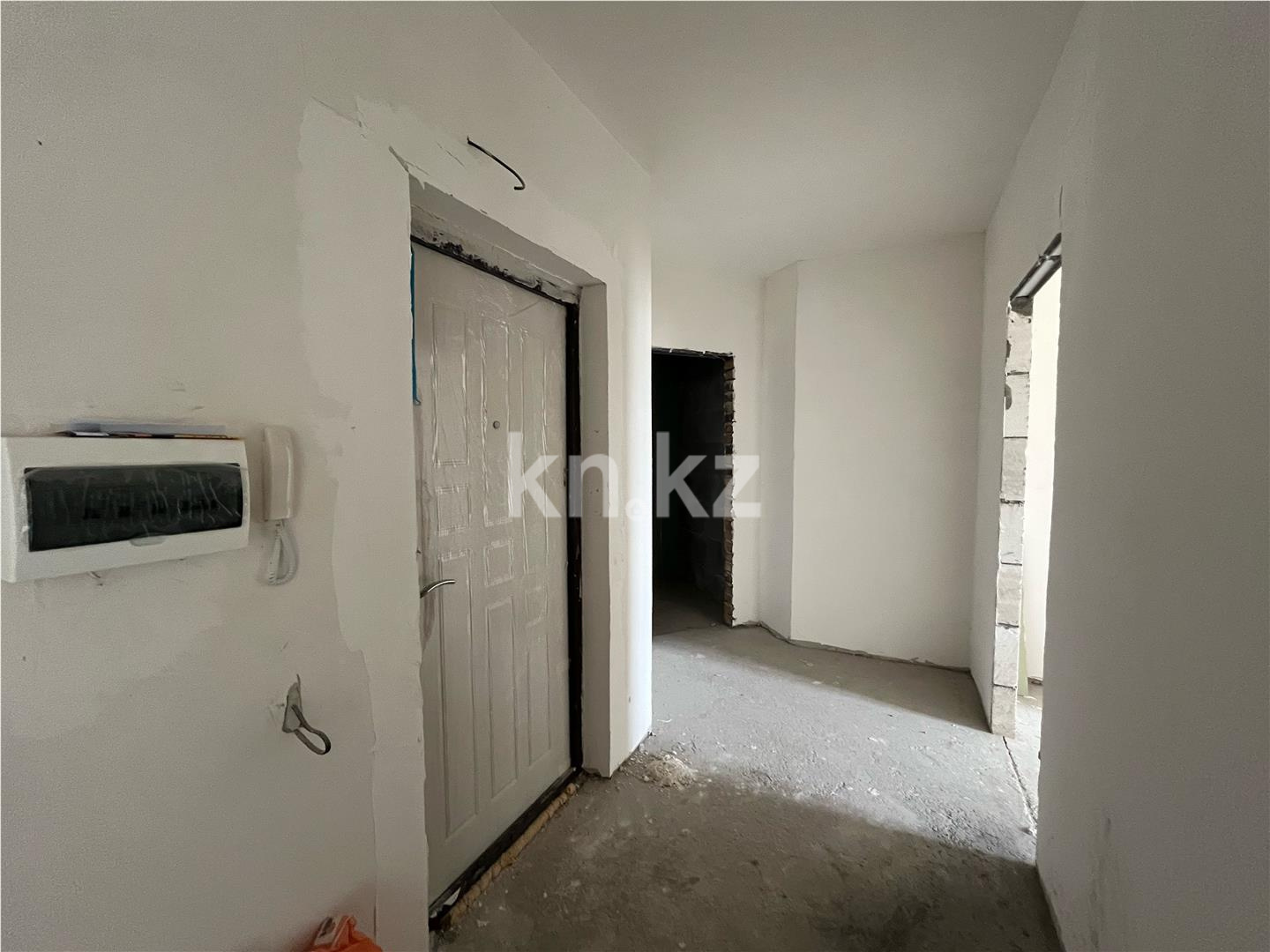 Продажа 3-комнатной квартиры, 92.7 м² в Астане - фото 2