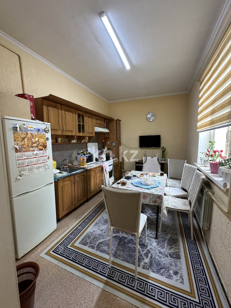 Продажа 5-комнатного дома, 255 м², Калшораева, дом  7 в Шымкенте - фото 9