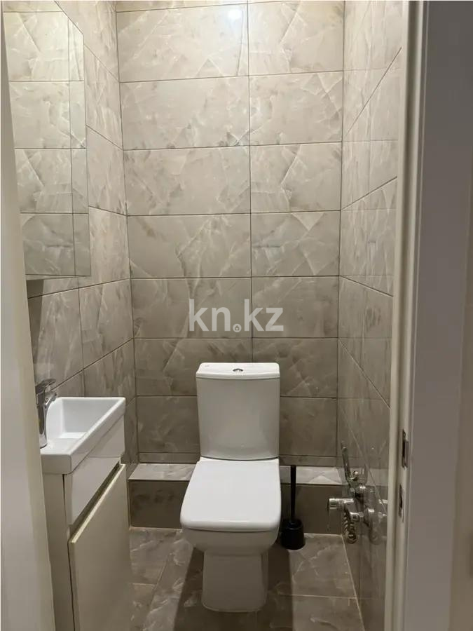 Продажа 2-комнатной квартиры, 65 м² в Астане - фото 5