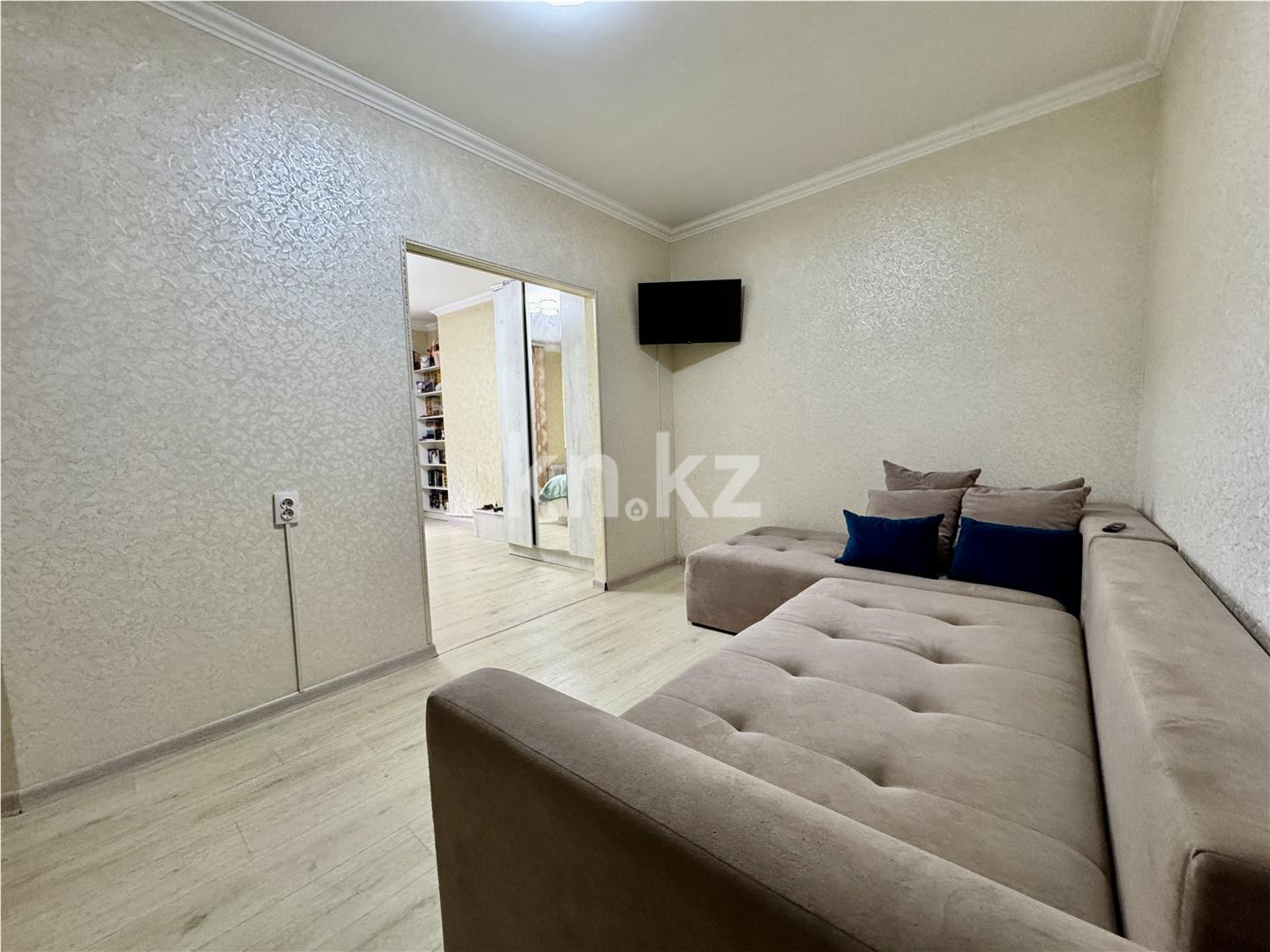 Продажа 1-комнатной квартиры, 48 м², пр. Шахтеров, дом  31б в Караганде - фото 6